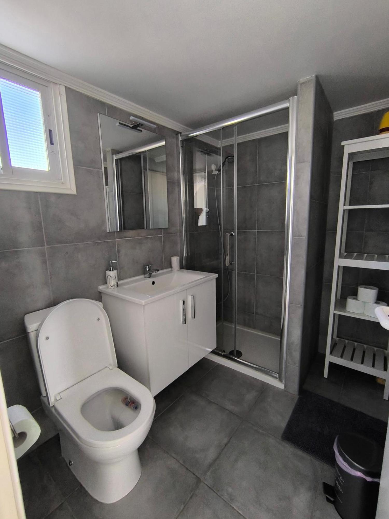 Julie'S Beach House Ворокліні Екстер'єр фото